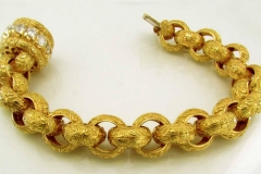 Gold & Diamond Bracelet