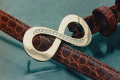 Belt buckle