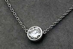 Platinum & Diamond Pendant necklace