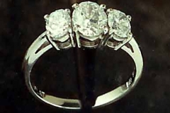 Classic 3 Stone Ring