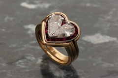Heart motif ring and double guard ring set