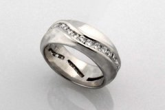 Platinum & Diamond Wedding Ring